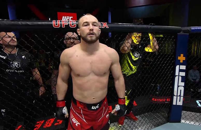 Mateusz Rębecki nie jest faworytem przed walką z Ludovitem Kleinem na UFC 321