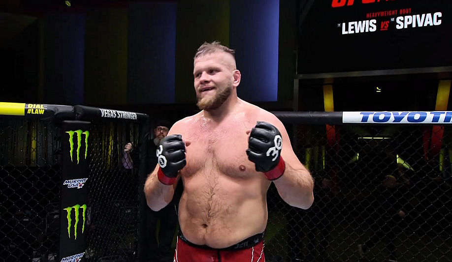 Marcin Tybura wystąpi na UFC Seattle – zmierzy się z idącym jak burza Brazylijczykiem