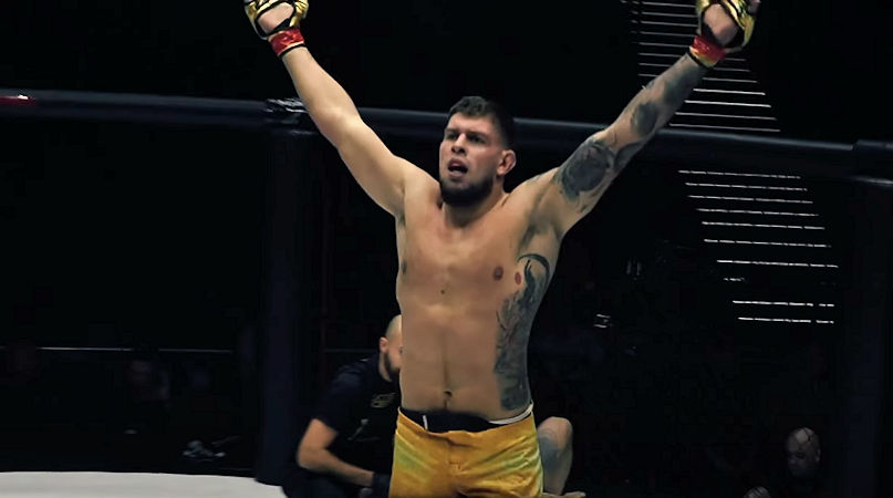 Marek Bujło zadebiutuje w UFC na listopadowej gali w Katarze – zmierzy się z innym debiutantem!