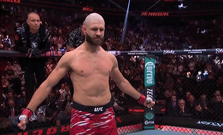 UFC pyta, kto następny dla Jiri Prochazki, Czech stawia sprawę jasno: „Jestem we właściwym położeniu, aby walczyć o pas”