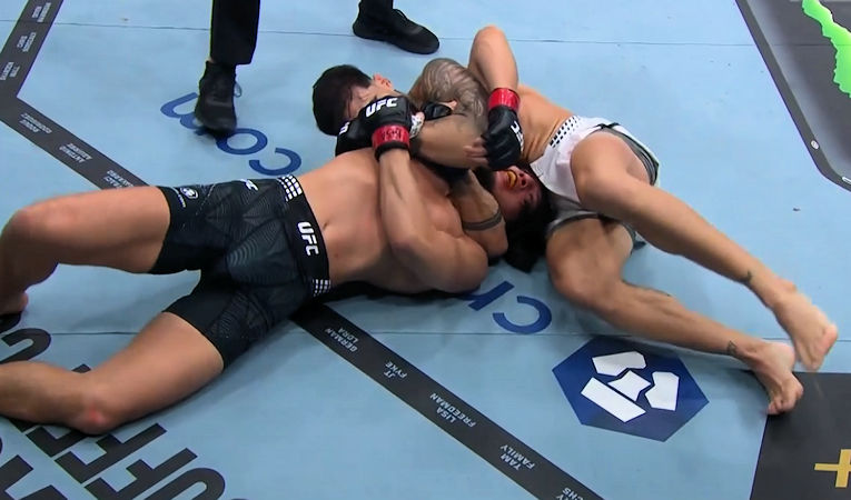 Srogi debiut! Alberto Montes rozbił i poddał Ricky’ego Turciosa na UFC 326 (VIDEO)