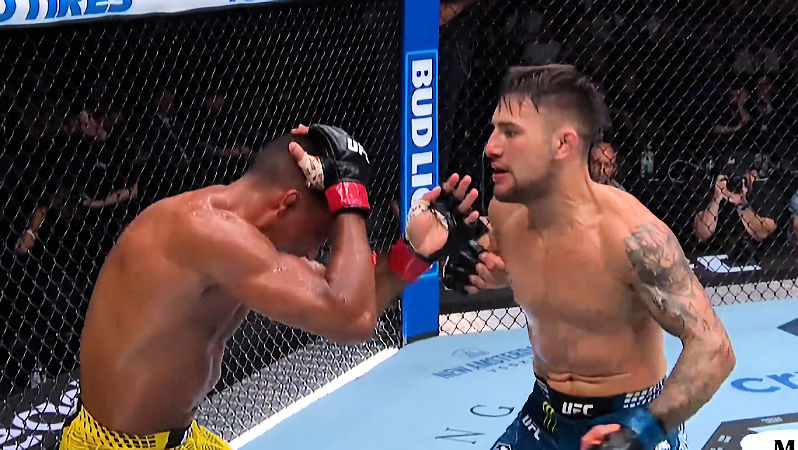 Esteban Ribovics rozbił Edsona Barbozę na UFC 330, Brazylijczyk zakończył karierę